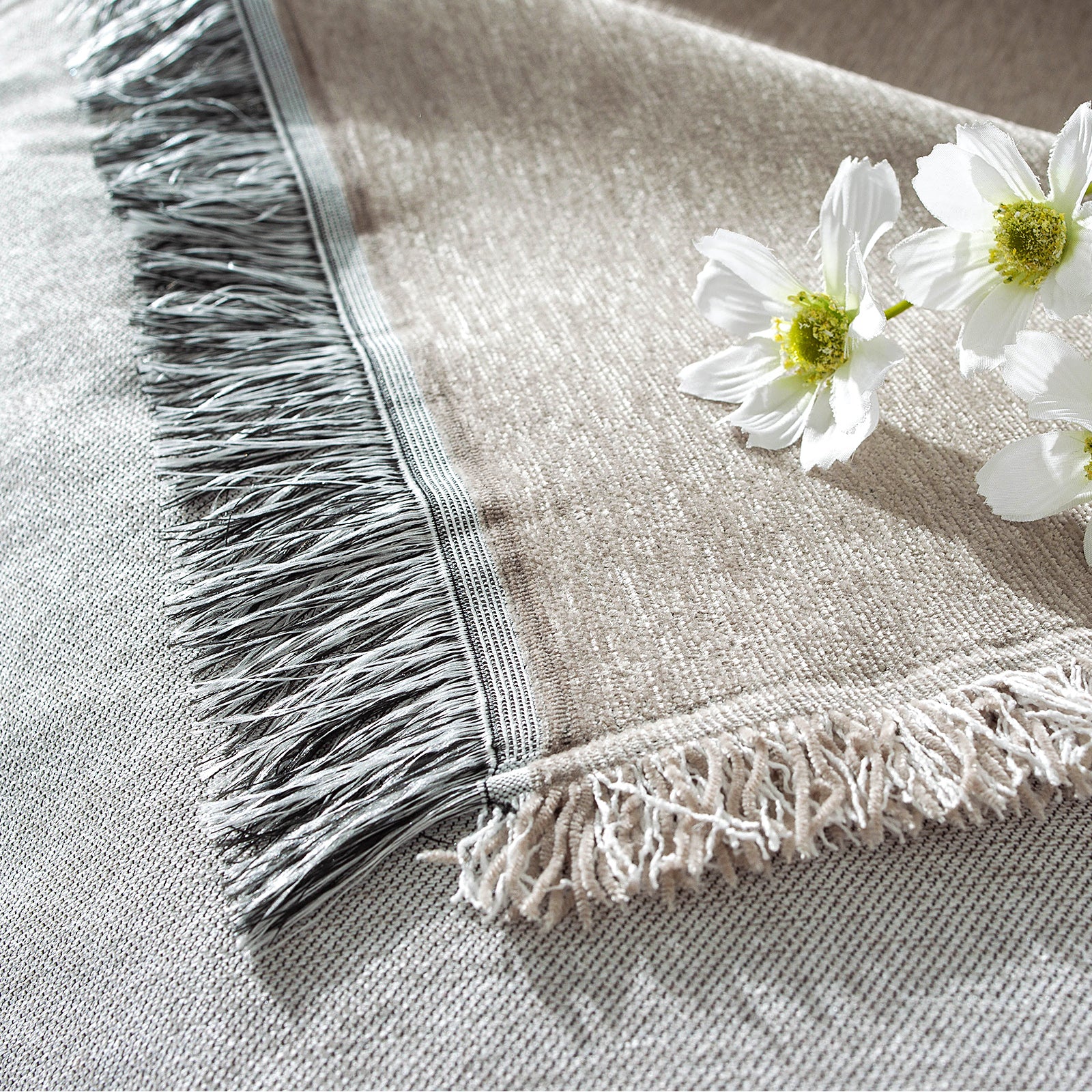 Osunnus Chenille Couch Cover Universal Sofa Cover Sofa Slipcover for Pets Dogs Cats