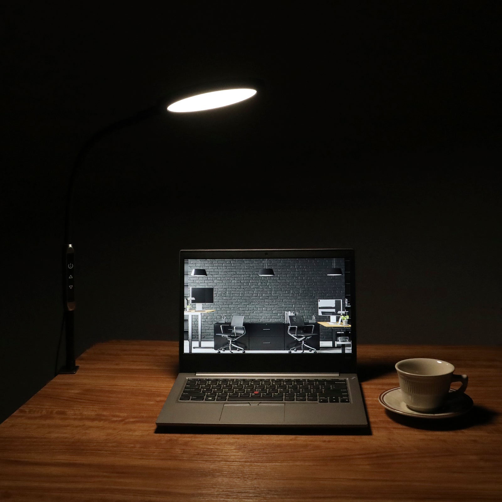 Dimmable Desk Lamp 15W 75LEDs 5 Modes