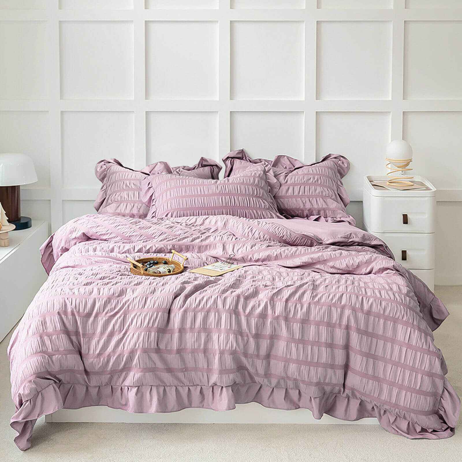 display of 3-Piece Ruffled Comforter Sets