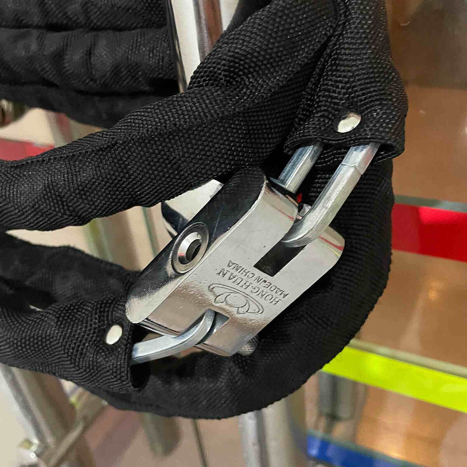 usage of Heavy Duty Motorcycle Bike Chain Lock