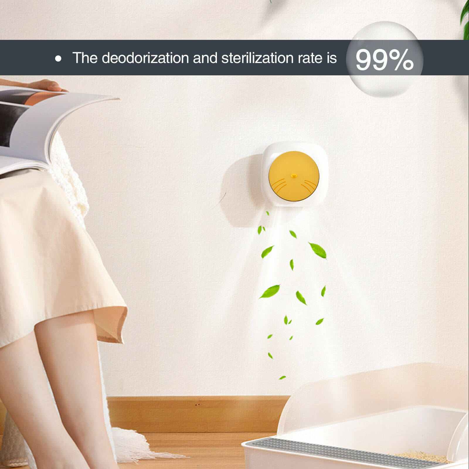 Display of Smart Pet Smell Eliminator USB Odor Remover